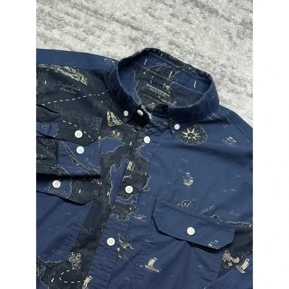 Banana Republic Button Down Mens M Blue Map Untucked Standard All Over Print